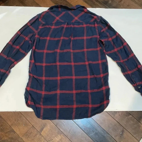 Vans Wayland II Long Sleeved plaid flannel shirt, navy & red. Men’s size medium - Picture 3 of 11